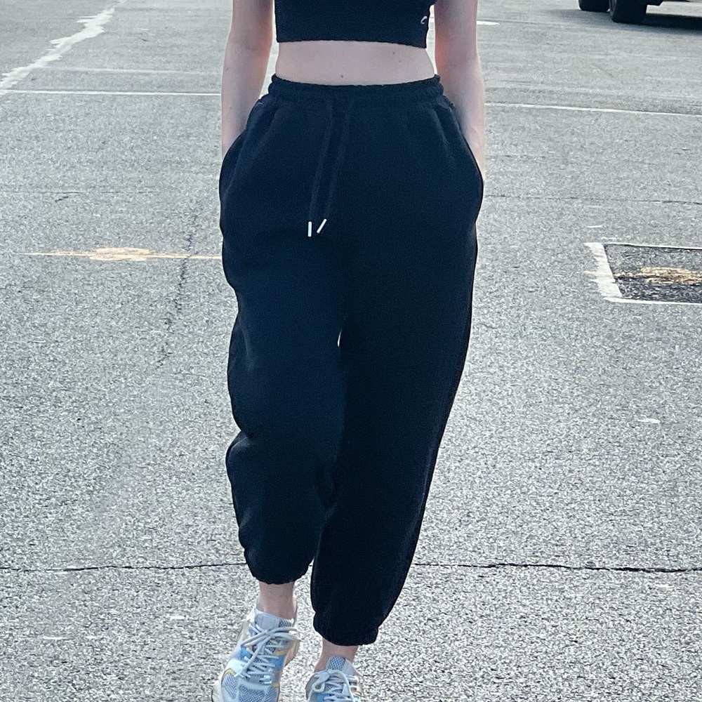 Woman, jogger, pant, brand, new, no tag